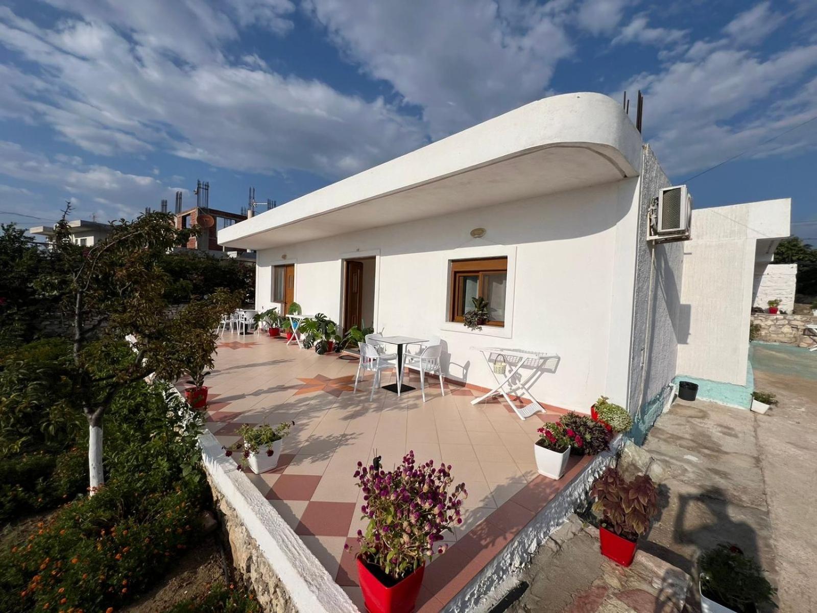 Teo Apartment Sarande Exterior photo
